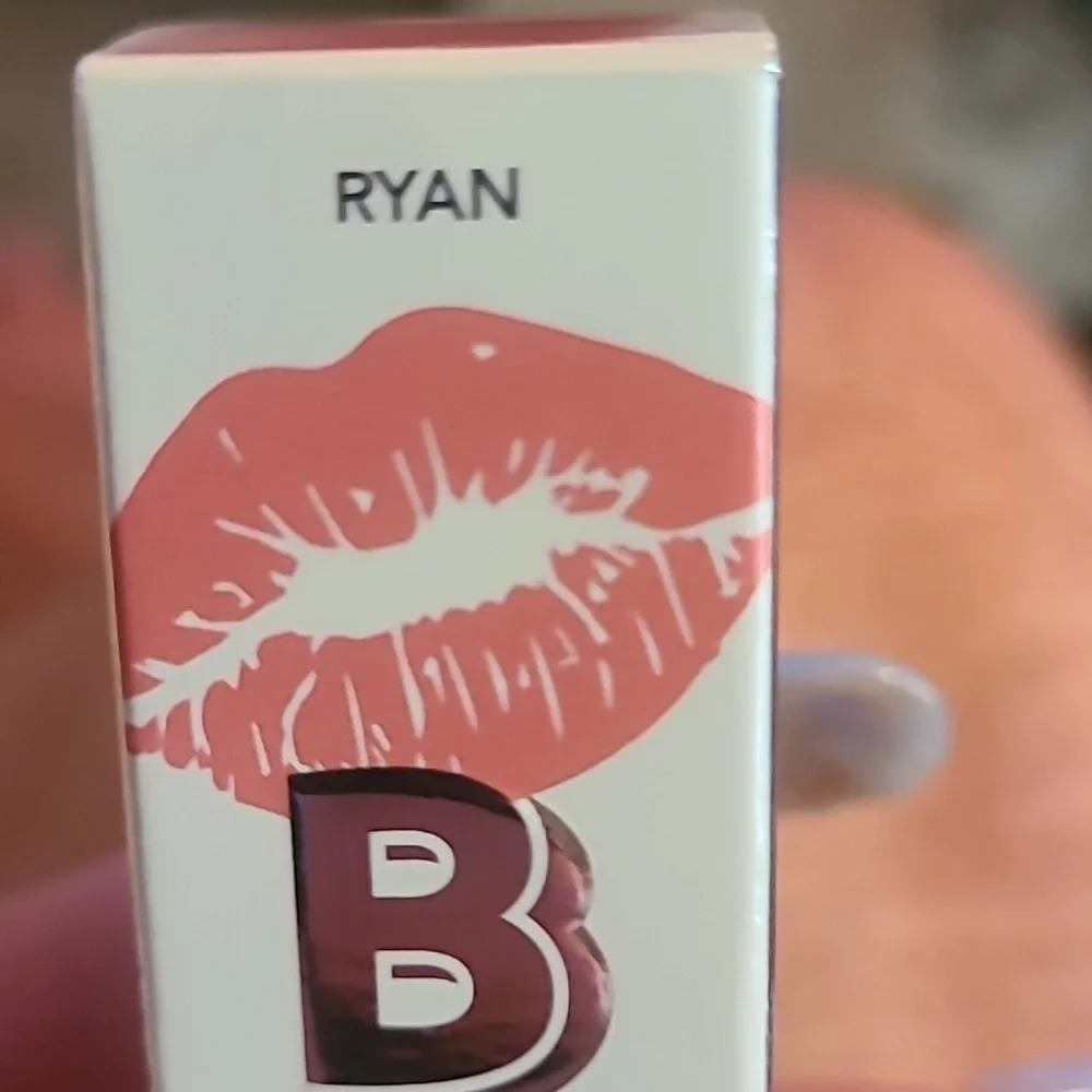 NIB BUXOM FULL-ON PLUMPING LIP POLISH IN RYAN hp🔥🔥🔥🔥